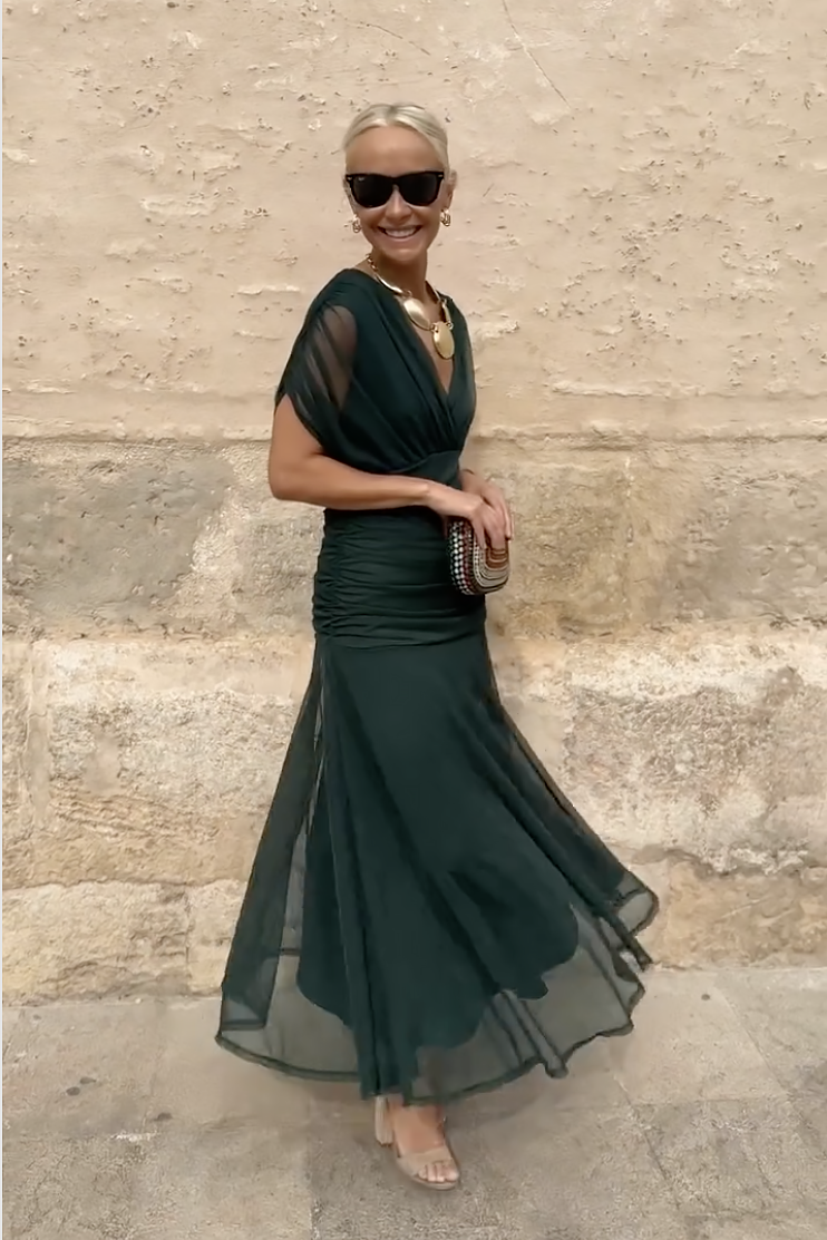 Klara - Elegante abito lungo con scollo a V