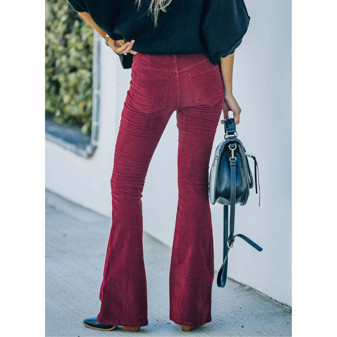 Chloe | Pantaloni svasati in velluto a coste