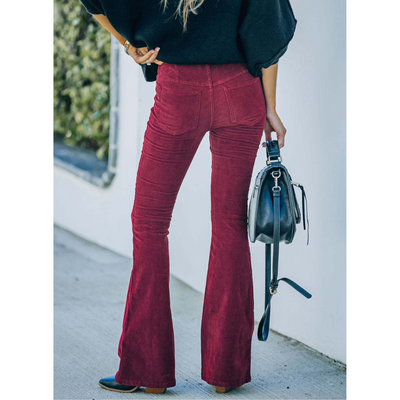 Chloe | Pantaloni svasati in velluto a coste