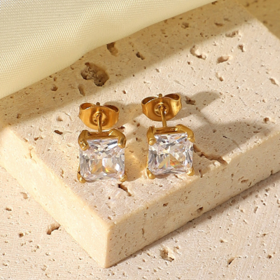 Orecchini APRIL con Zircone