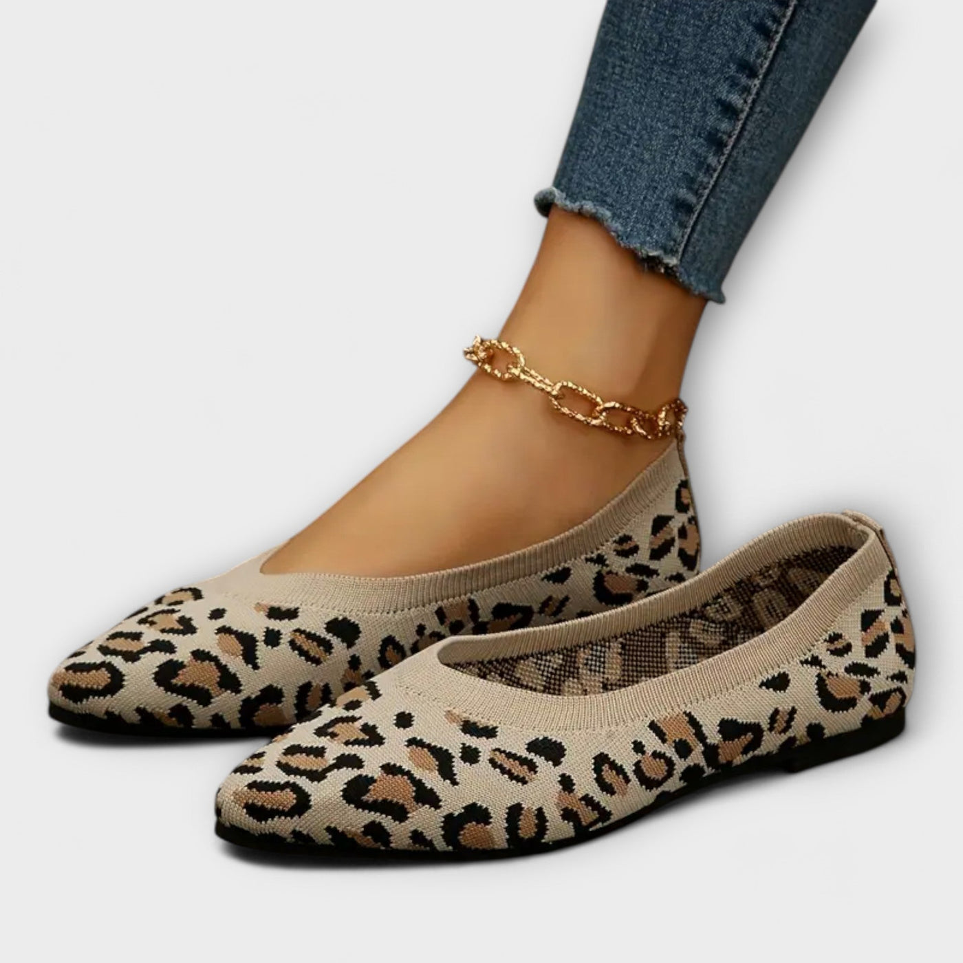 Ballerine in pizzo con stampa leopardata