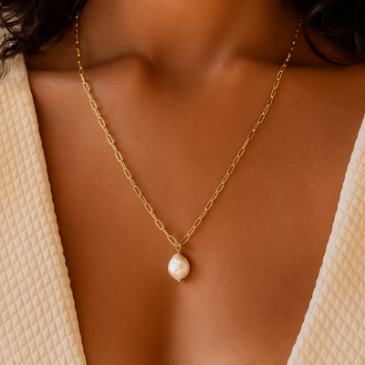 KOS Collana Paperclip in Oro con Perla
