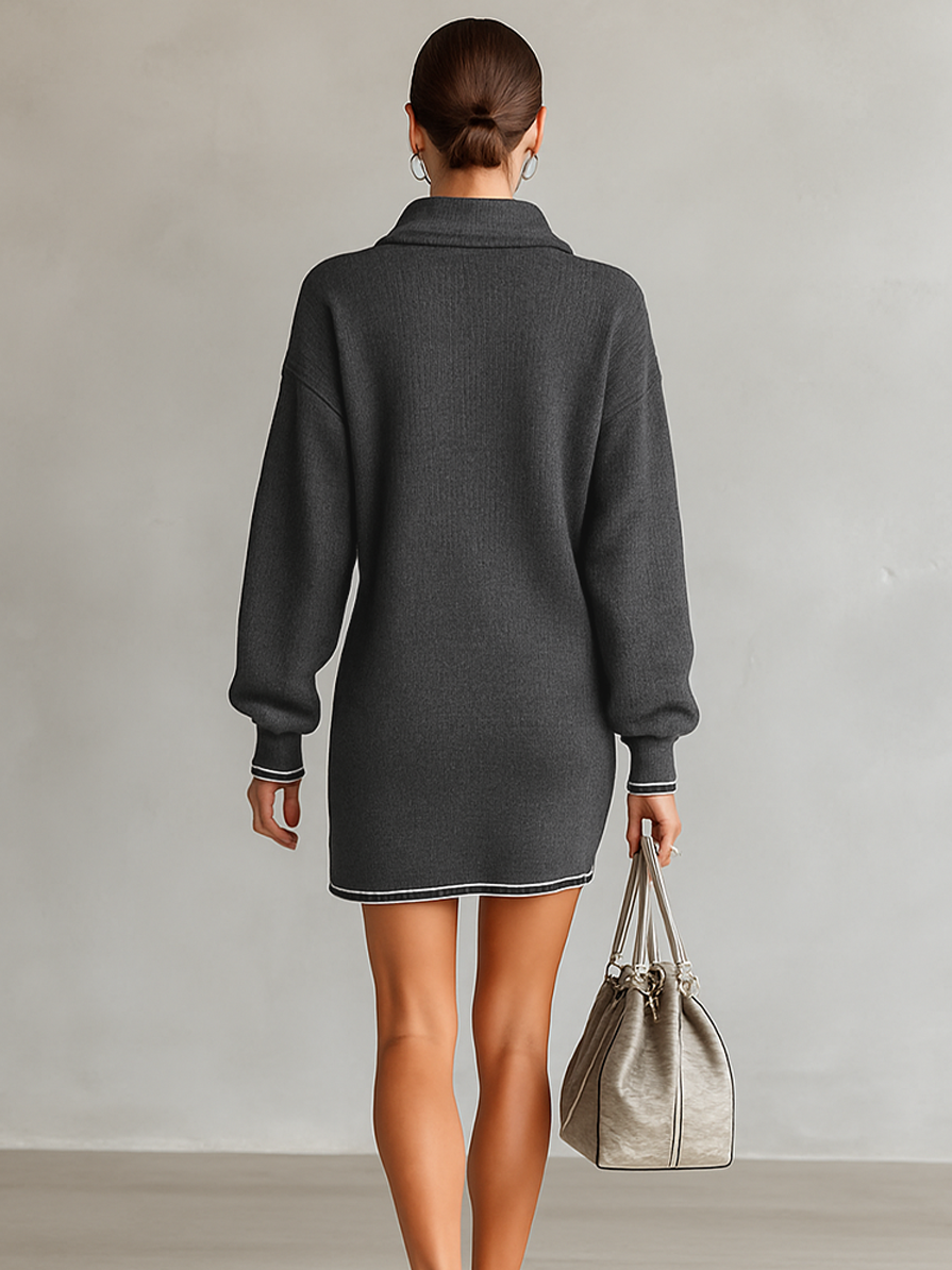 Abito Mini in Maglia Morbida con Collo Polo e Zip