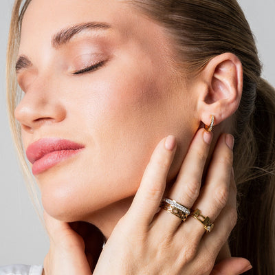 ARIELLE Orecchini in Zirconia Dorata