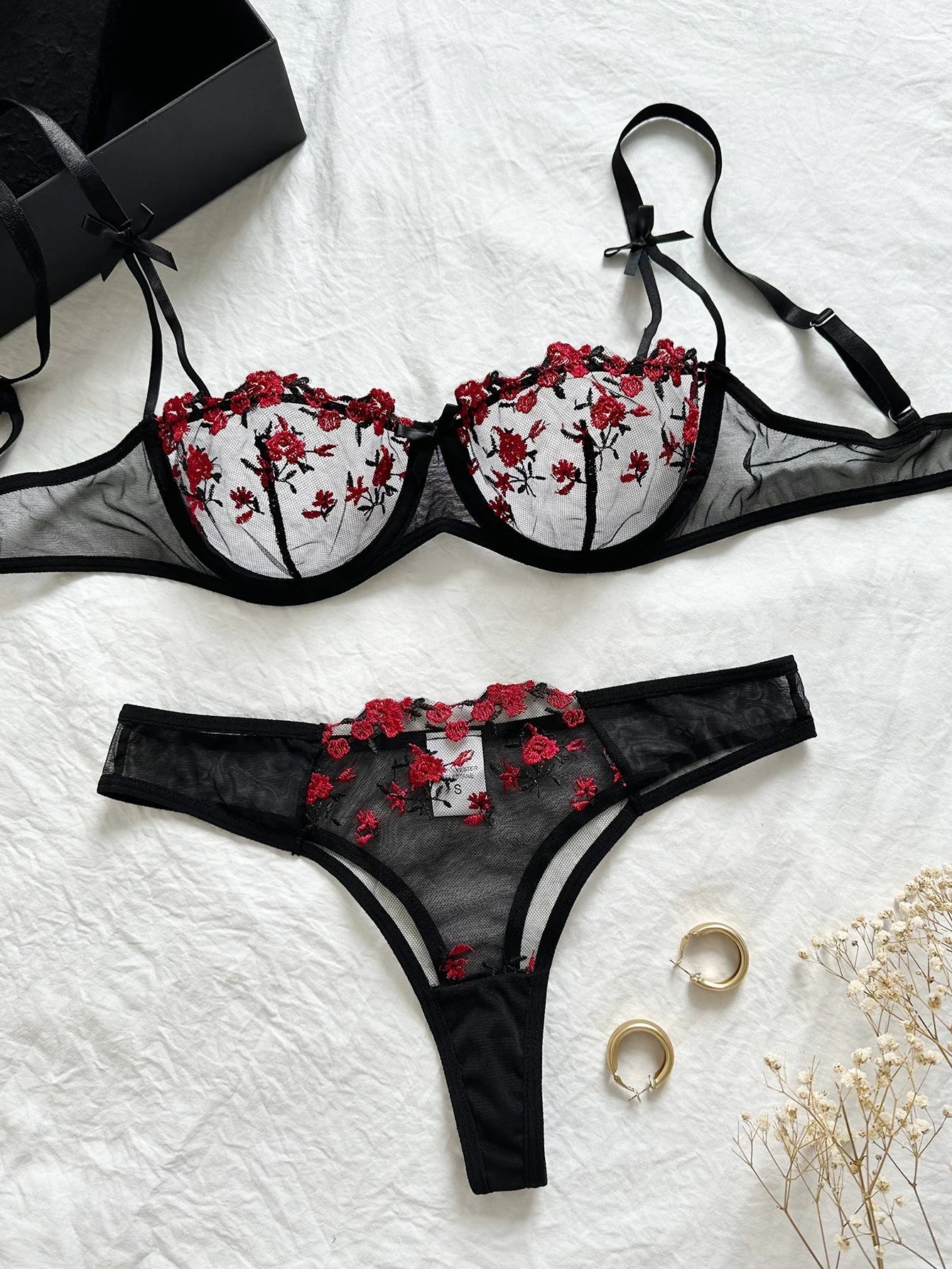 Lola™ | Set di lingerie
