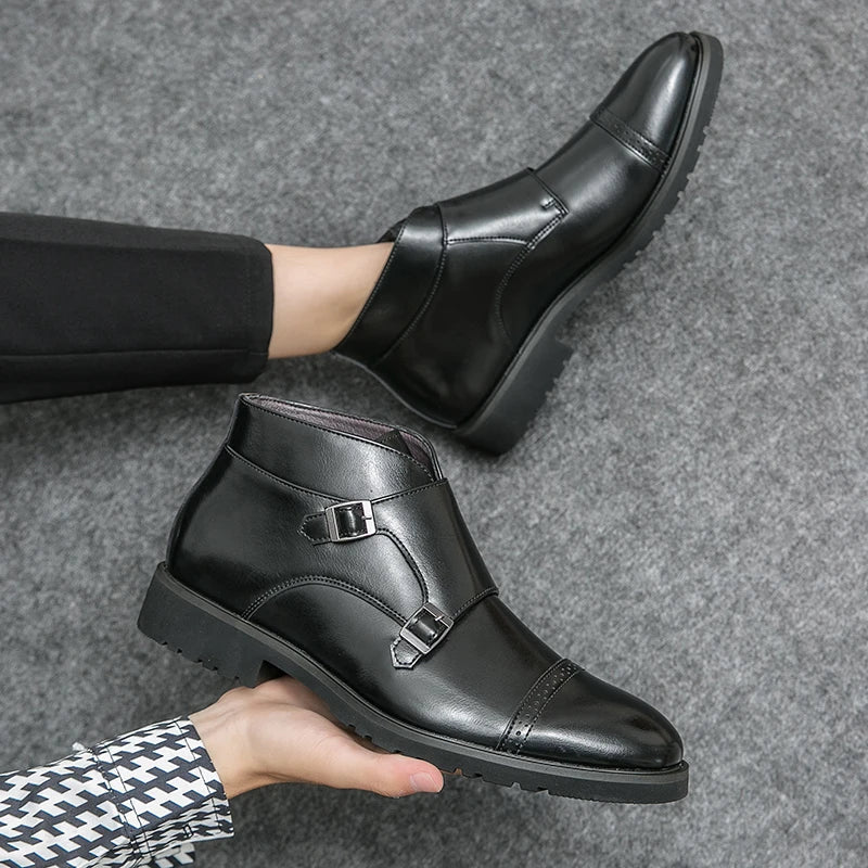 Parker | Stivali a Doppi Fibbia in Pelle Sintetica
