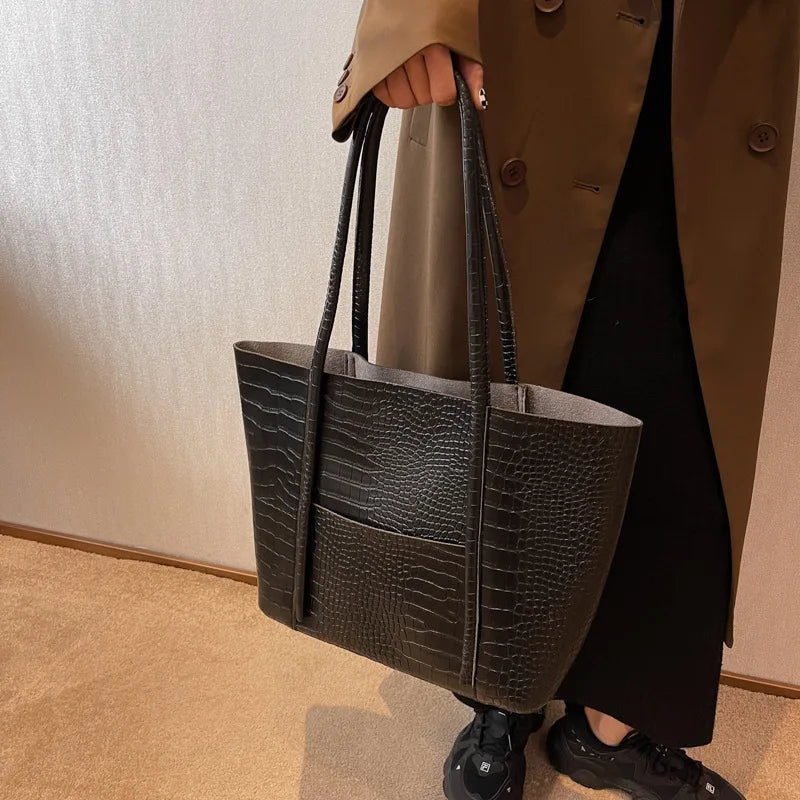 Betina™ - Borsa a tracolla in pelle di coccodrillo