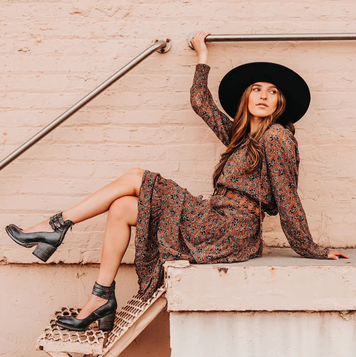 Bellezia - Tacchi eleganti in pelle vintage