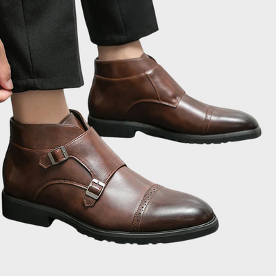 Parker | Stivali a Doppi Fibbia in Pelle Sintetica