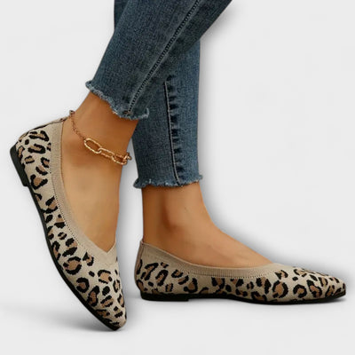 Ballerine in pizzo con stampa leopardata