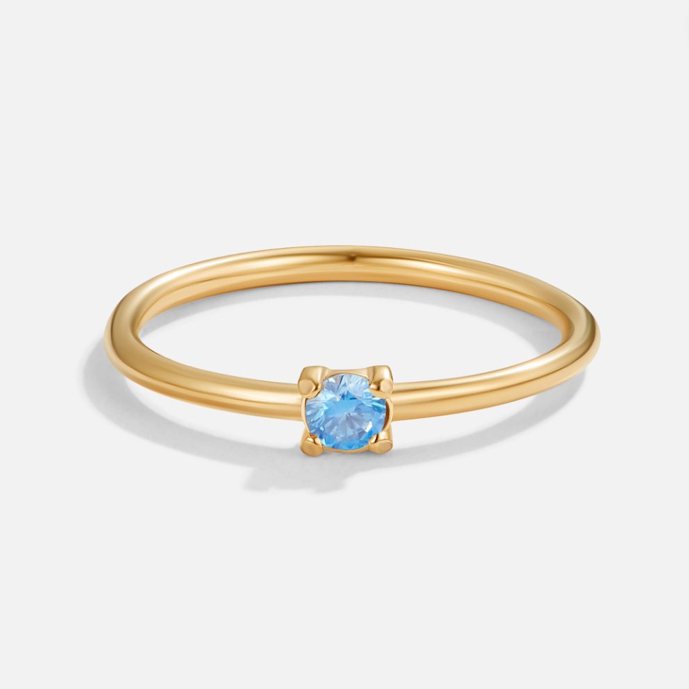 Anelli d'oro con pietra di nascita
