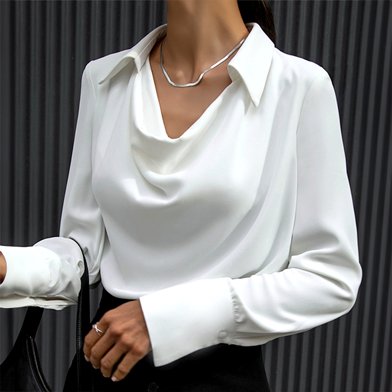 Cassie | Elegante Blusa di Seta per Donne