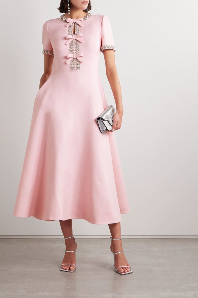 Abito midi rosa Zoe Bowknot decorato con cristalli